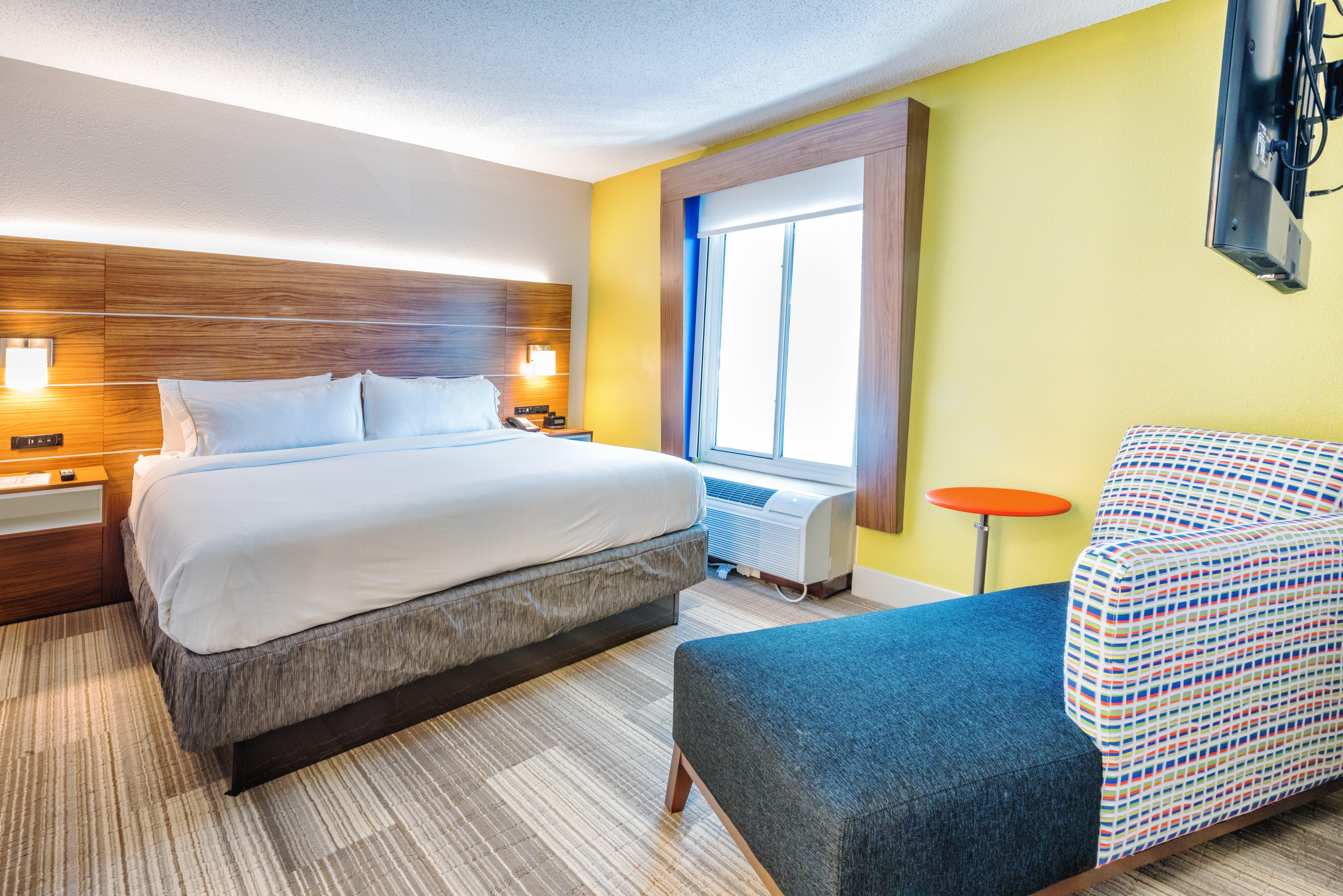 Holiday Inn Express Charleston Us Highway 17 & I-526 By Ihg Exterior foto