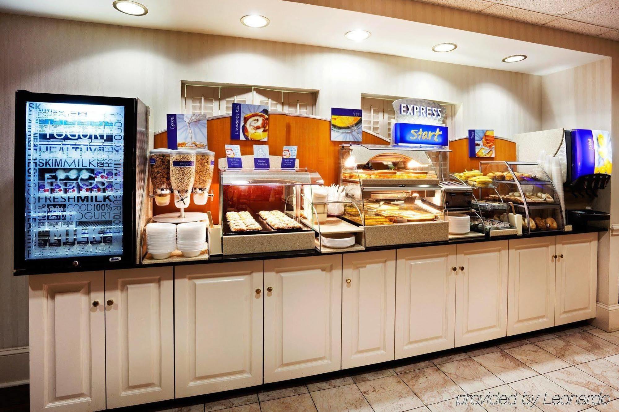 Holiday Inn Express Charleston Us Highway 17 & I-526 By Ihg Restaurant foto